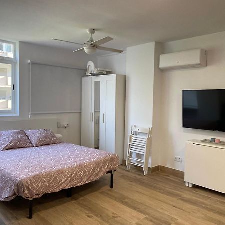 Apartamento Granadella Platja de Larenal Ngoại thất bức ảnh
